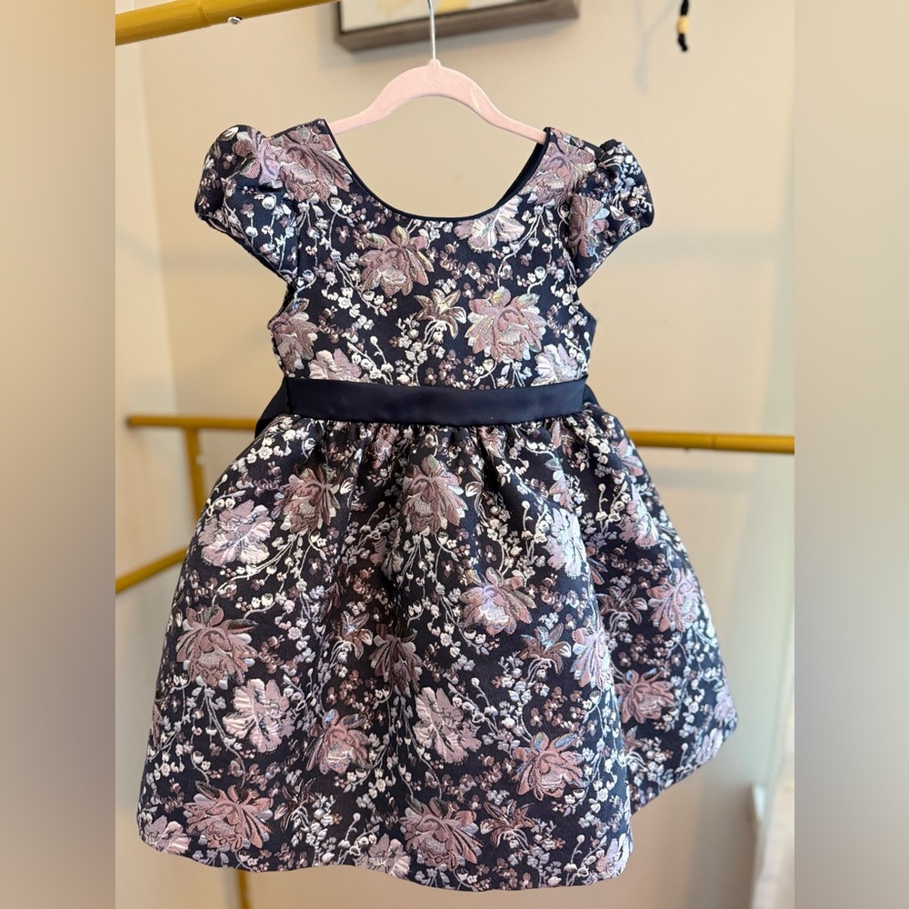 Girl’s Bonnie Jean Navy Floral Jacquard Dress 4T – Easter, Holiday, Party Dress